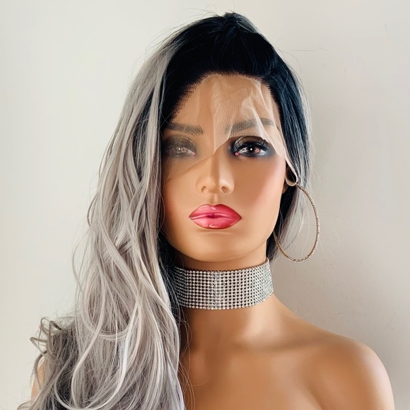 Beautiful Ombre Grey 13x2.5 Lace Front Wig for Daily Wear, Photos or Events - Picture 12 of 16